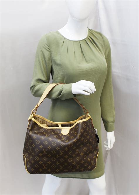 pm mm louis vuitton|louis vuitton delightful pm size.